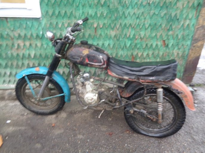 На Закарпатті прикордонники виявили  майже 900 пачок контрабандного тютюну – 02