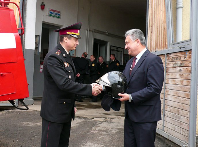 Берегівські рятувальники отримали гуманітарну допомогу з Нідерландів – 01