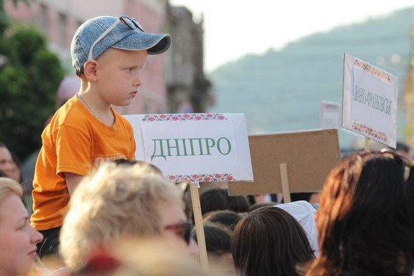 У Мукачеві урочисто відкрили Міжнародний дитячо-юнацький фестиваль "Смарагдові витоки" – 09