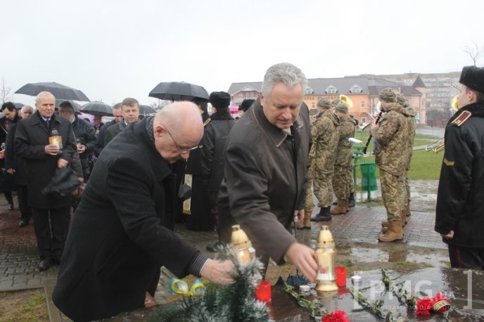 У Мукачеві вшанували пам’ять Героїв Майдану – 17