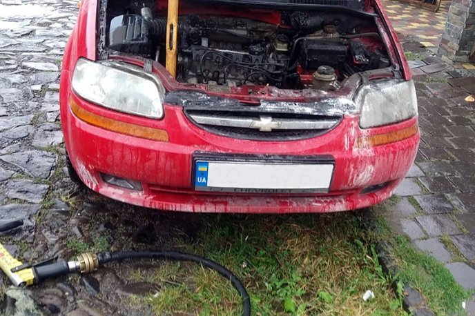 Вранці у двох містах горіли автомобілі – 01