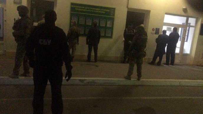 На хабарі затримали начальника митного відділу – 01