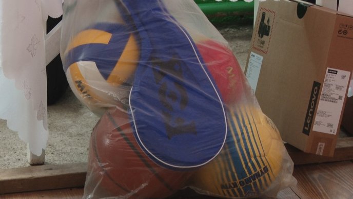 Водицька загальноосвітня школа №1 відсвяткувала 45-ту річницю – 06 Водицька загальноосвітня школа №1 відсвяткувала 45-ту річницю – 06