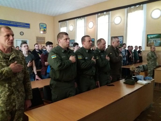 30 закарпатців ввечері вирушать у навчальний центр Держприкордонслужби – 06