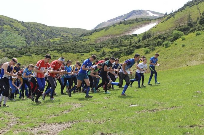 Орієнтувальники зі всієї України з’їхались у Закарпаття на змагання "Мапа мольфара" – 10