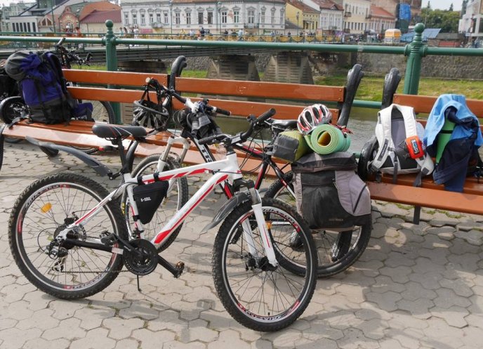 В Ужгороді стартував всеукраїнський велопробіг "Вишиваний шлях" – 04