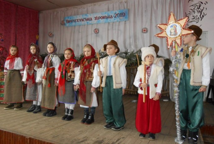 На Закарпатті розпочався фестиваль колядок «Вифлеємська зірочка 2019» – 08 На Закарпатті розпочався фестиваль колядок «Вифлеємська зірочка 2019» – 08