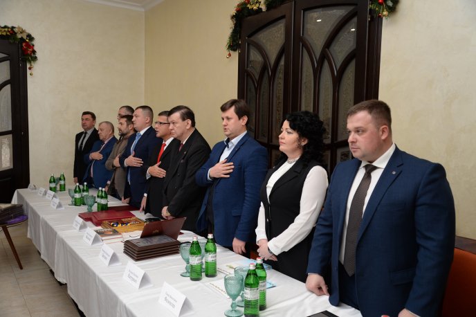 Закарпаття об’єднує адвокатуру України, адже вона єдина і нероздільна – 08 Закарпаття об’єднує адвокатуру України, адже вона єдина і нероздільна – 08