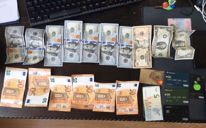 Резонансне викриття у Мукачеві: поліція показала відео затримання – 06