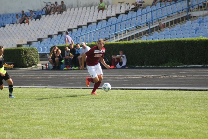 Футболісти з Мукачева та Бобовища влаштували справжню "перестрілку" – 04