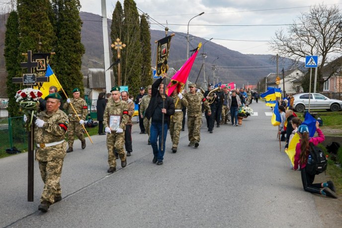 Закарпаття попрощалось із полеглим Героєм – 02