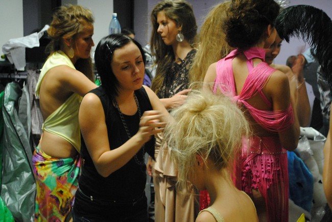Благодійний показ мод - 2011: все, що залишилось за кадром (ФОТО,ВІДЕО)  – 16
