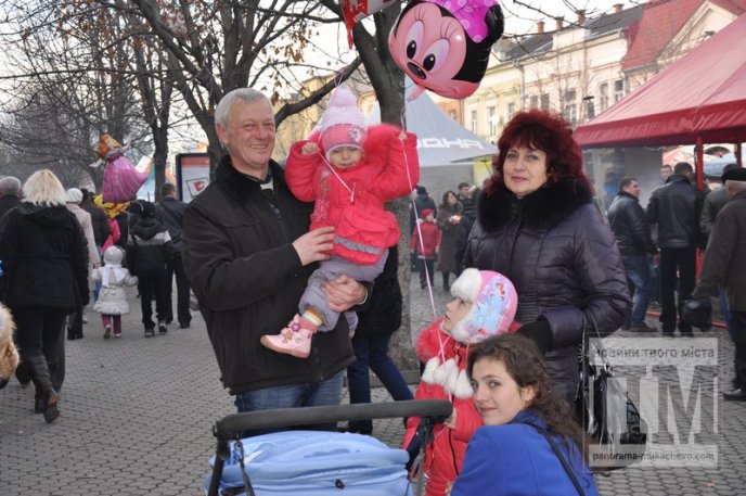 Цьогоріч “Червене вино” в першу чергу нагадує фестиваль шашлику, а вже потім вина – турист із Німеччини (ФОТОРЕПОРТАЖ) – 16
