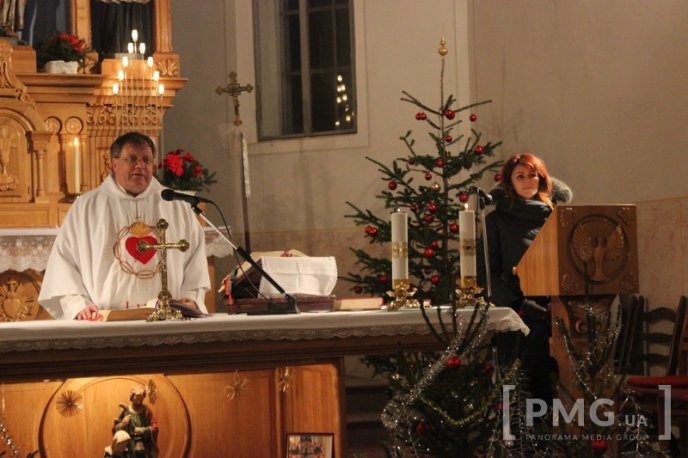 Римо-католики Мукачева відзначають Різдво Христове – 16