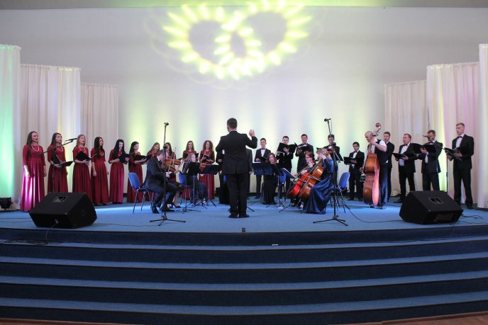 У Мукачеві відбувся концерт народної та класичної музики – 03