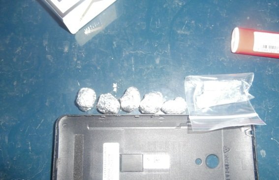 В автомобілі берегівчанина правоохоронці вилучили наркотики – 03 В автомобілі берегівчанина правоохоронці вилучили наркотики – 03