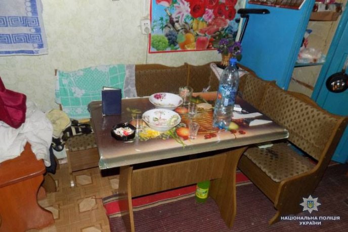 Закарпатка ледь не вбила чоловіка. Зараз він у реанімації – 01