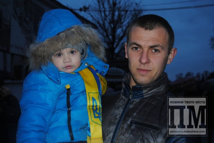 У Мукачеві урочисто зустріли бійців Героїчної 128-ої бригади (ФОТОРЕПОРТАЖ) – 25