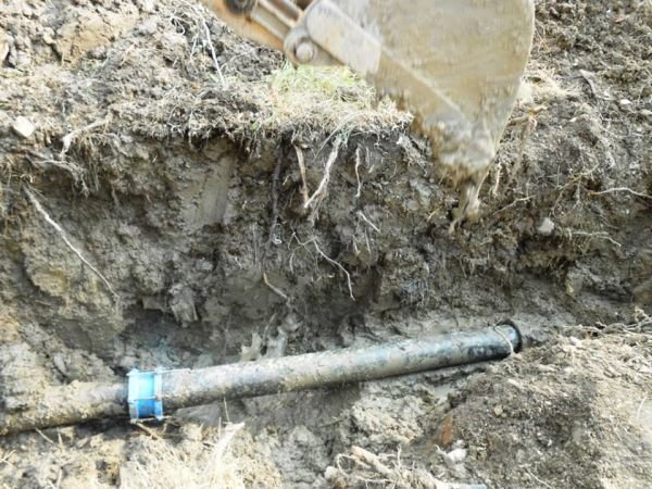 Через аномальну спеку та ремонт водопроводу у Берегові перебої з водопостачанням – 03