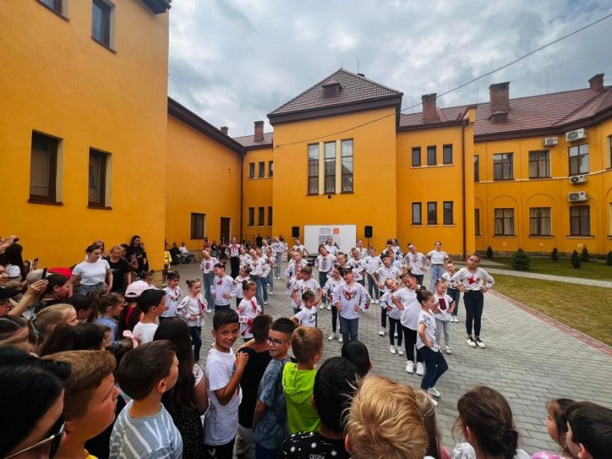 У Мукачеві відзначили День захисту дітей – 03