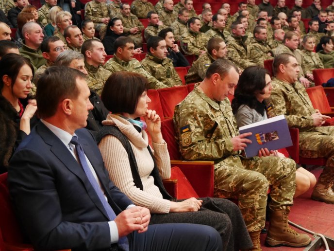 В Ужгороді нагородили військових 15-го окремого гірсько-піхотного батальйону – 08