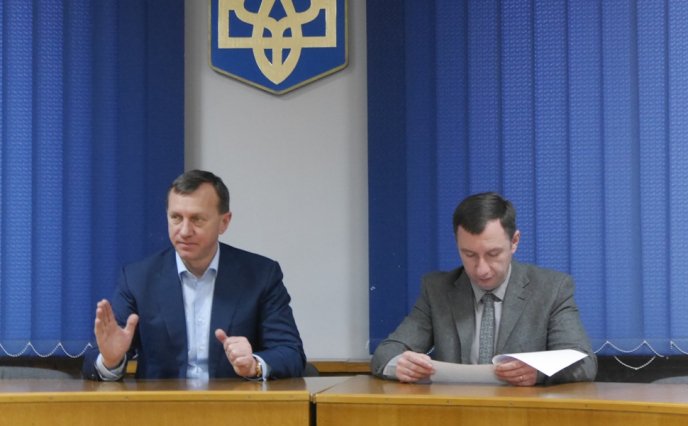 У зв’язку із сильним снігопадом в Ужгороді відкрили оперативний штаб – 01