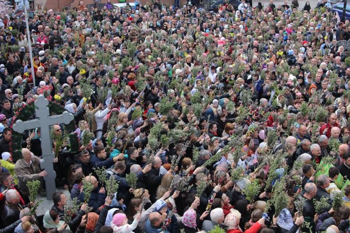 Владика Феодор освятив у Мукачівському кафедральному соборі вербові гілки (ФОТО) – 06