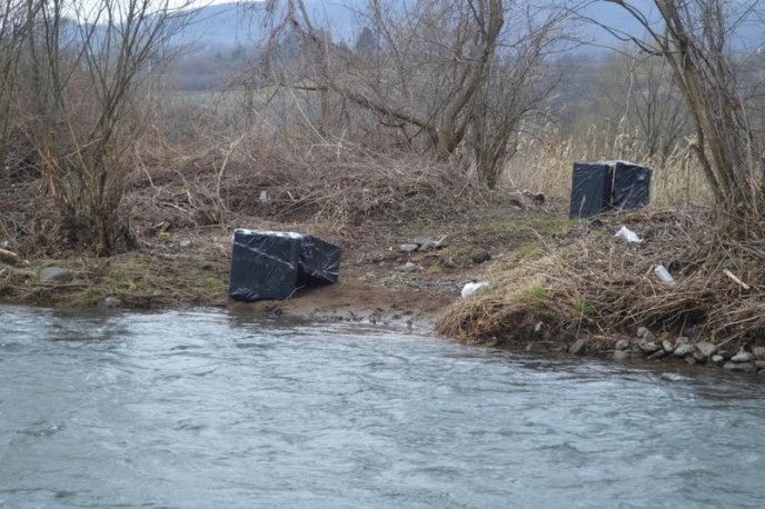 Прикордонники затримали 14 "водолазів" – 05