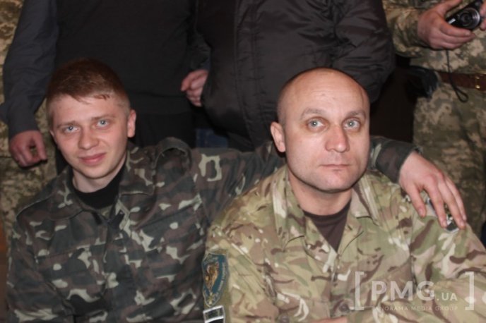 У Мукачеві відкрили фотовиставку, присвячену річниці боям за Дебальцево – 18