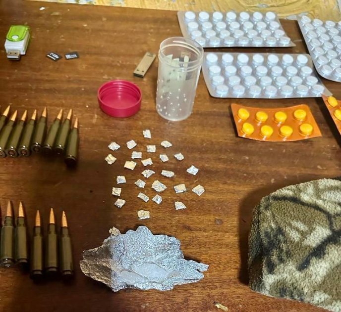 Опубліковано відео затримання подружжя наркоторговців – 04