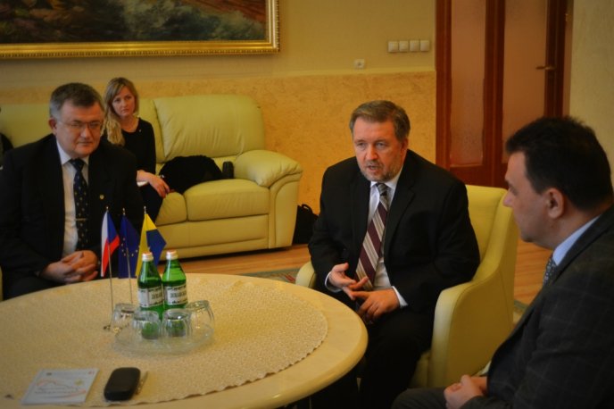 Керівники Закарпаття зустрілись із делегацією з Чехії – 03