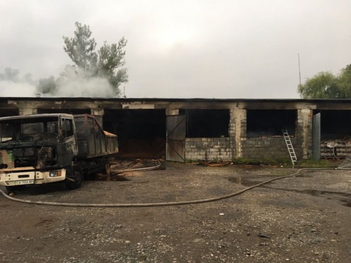 Опубліковано наслідки масштабної пожежі у Хусті – 06 Опубліковано наслідки масштабної пожежі у Хусті – 06
