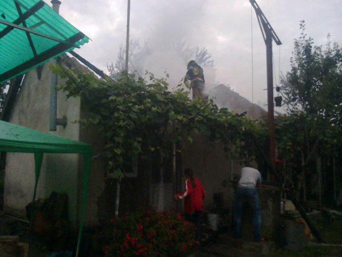 В одному із сіл на Ужгородщині трапилась масштабна пожежа – 01