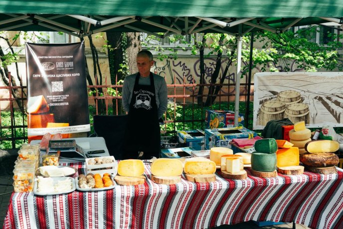 Великодній ярмарок розпочався в Ужгороді – 05