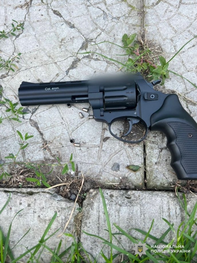 Підліток стріляв у Мукачеві