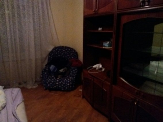 В Ужгороді у зйомній квартирі правоохоронці затримали 5-х нелегалів з В’єтнаму – 06