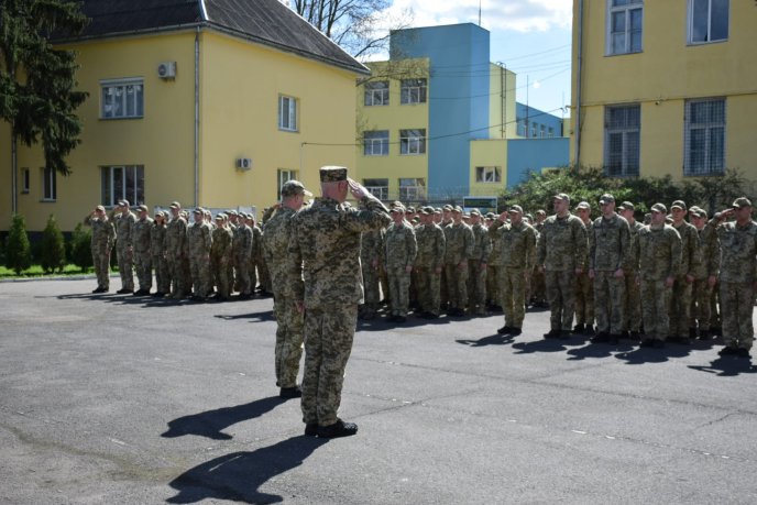 Демобілізація строковиків: у запас звільнили 25 військовослужбовців – 01 Демобілізація строковиків: у запас звільнили 25 військовослужбовців – 01
