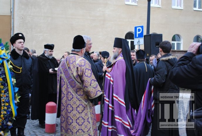 У Мукачеві вшанували пам’ять воїнів-інтернаціоналістів (ФОТОРЕПОРТАЖ) – 03