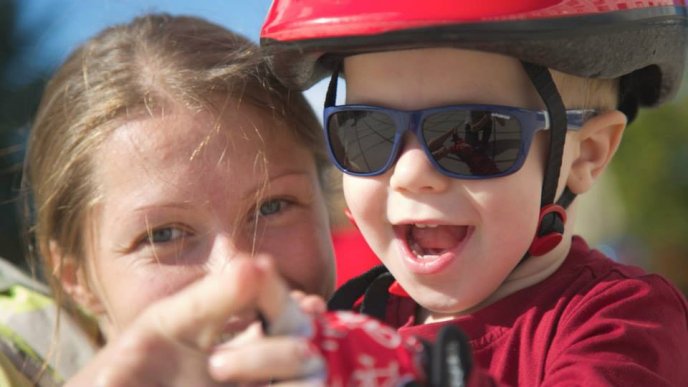 Велодень у Мукачеві: дитячий сміх, дорослий азарт та море позитивних емоцій (ФОТО) – 09