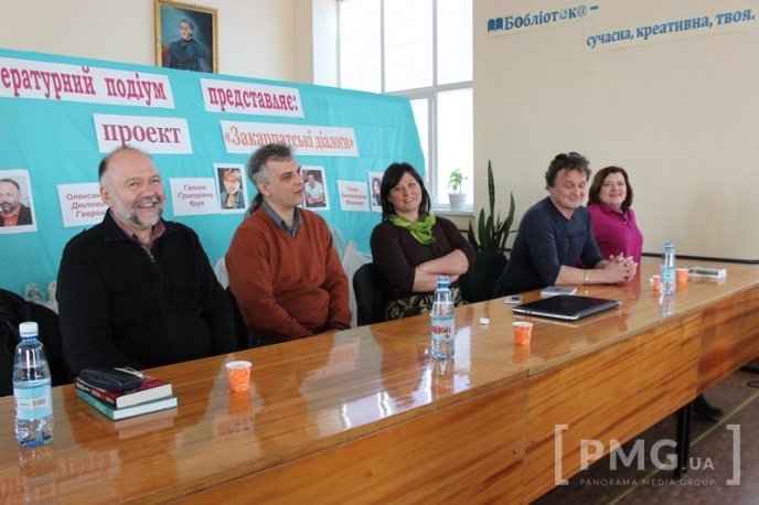 Мукачево відвідав відомий письменник Андрій Курков – 02 Мукачево відвідав відомий письменник Андрій Курков – 02