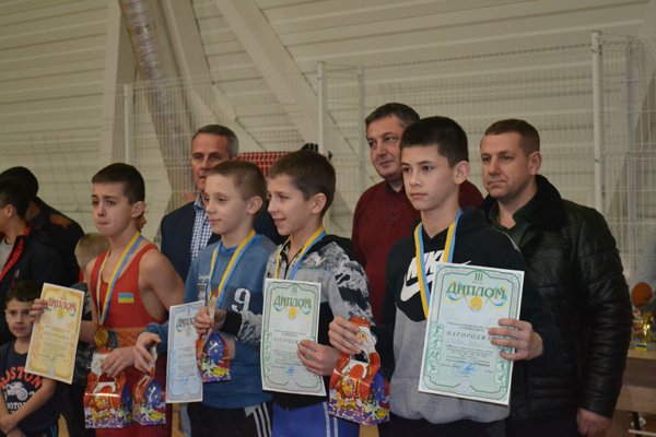 У Тячеві пройшов ювілейний новорічний турнір на Кубок федерації греко-римської боротьби – 07