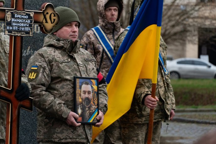 В області поховали Героя, який захищав Україну з 2014 року – 05 В області поховали Героя, який захищав Україну з 2014 року – 05