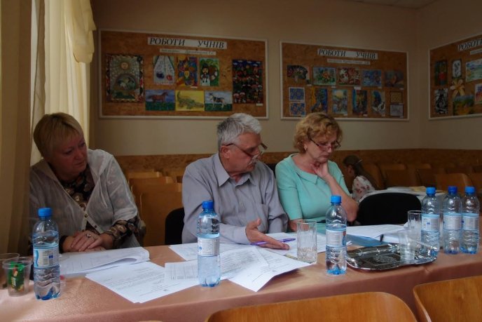 До селища Середнє з різних куточків краю з’їхалася талановита дітвора – 08