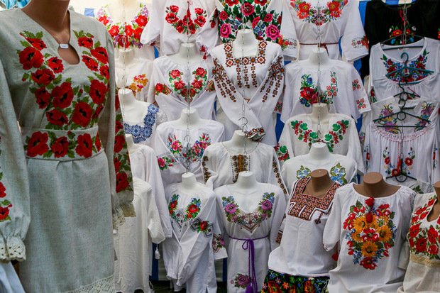 Ужгород відзначає День міста (ФОТОФАКТ) – 17 Ужгород відзначає День міста (ФОТОФАКТ) – 17