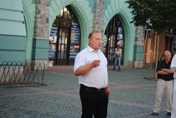 У Мукачеві протестували проти "мовного" закону (ФОТОРЕПОРТАЖ) – 08