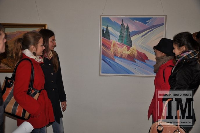 У Мукачеві відкрили виставку картин, присвячену Дню художника (ФОТО) – 04