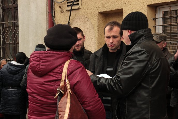 Під стінами Закарпатської митниці ДФС протестували – 06