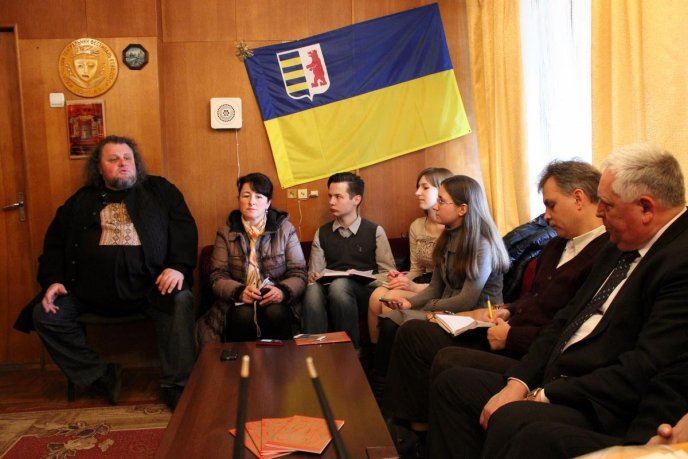 Облмуздрамтеатр відзначив свій ювілей грандіозним концертом – 06