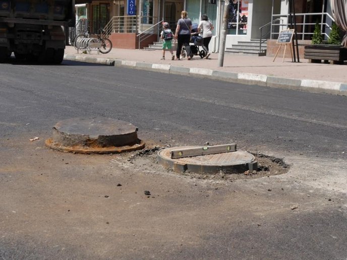 В Ужгороді закінчують ремонт вулиці Заньковецької – 04