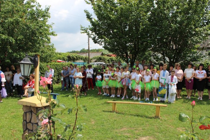 У Климовиці відкрили пам’ятник всесвітньовідомому закарпатцю – 11